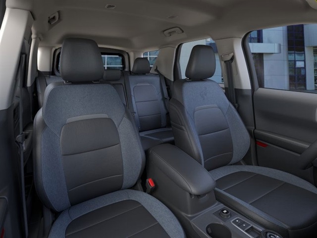 2025 Ford Bronco Sport Outer Banks - 9