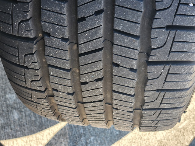 2022 Hyundai Elantra Limited Gray at Baytown Hyundai