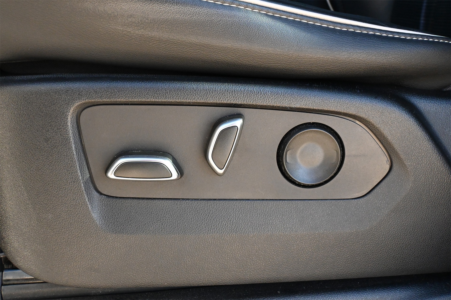 2022 Cadillac Escalade Sport White at DeMontrond Ford