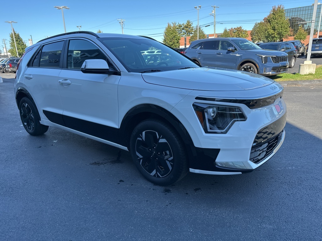 2025 Kia Niro EV Wind photo 3