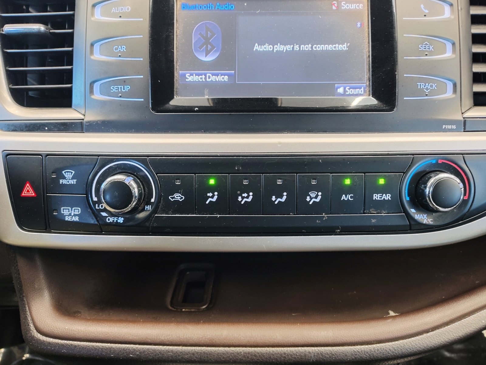 Used Car 2019 Toyota Highlander  Le For Sale Under $20,000 In San Antonio, Texas