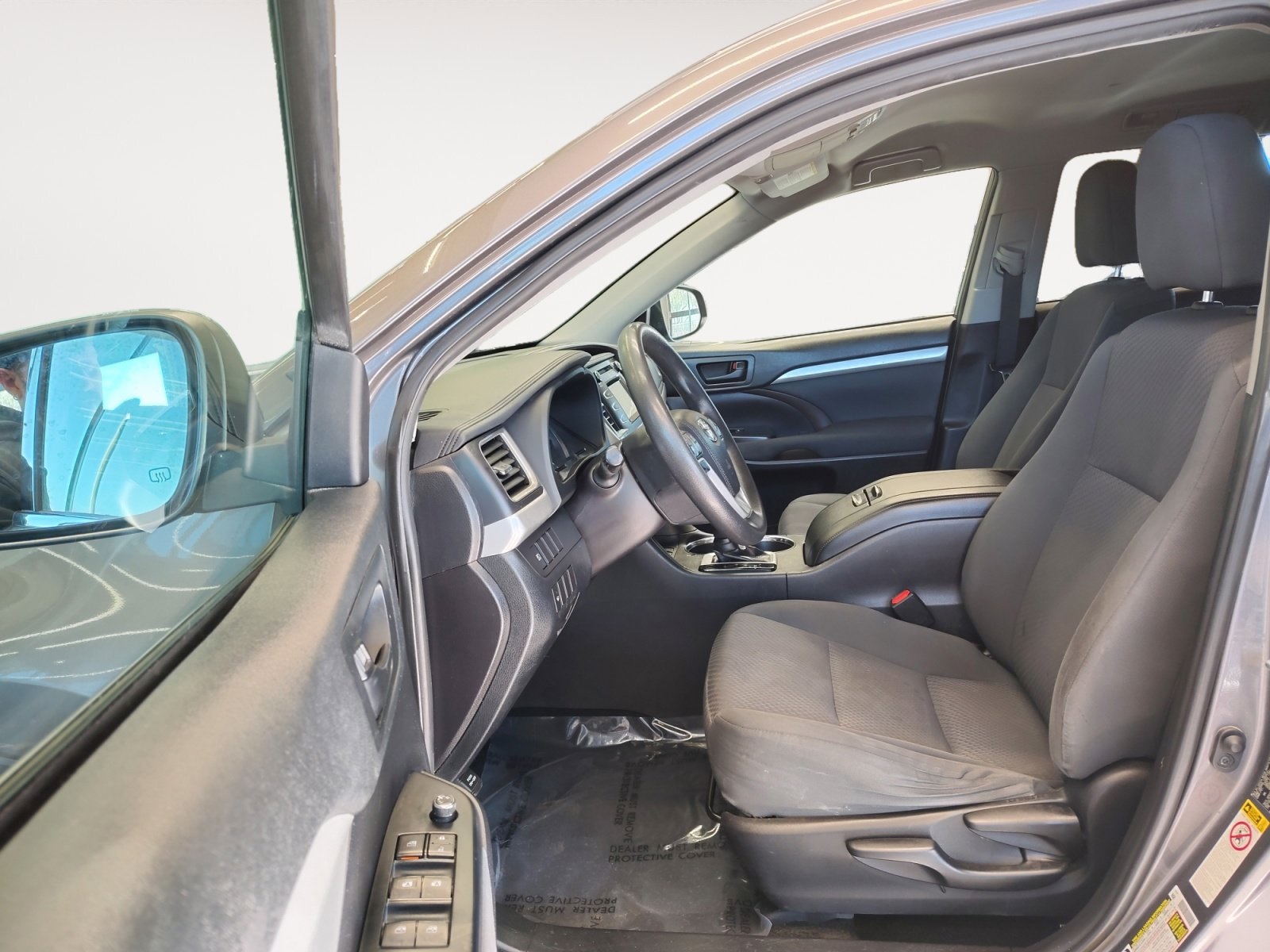 Used Car 2019 Toyota Highlander  Le For Sale Under $20,000 In San Antonio, Texas