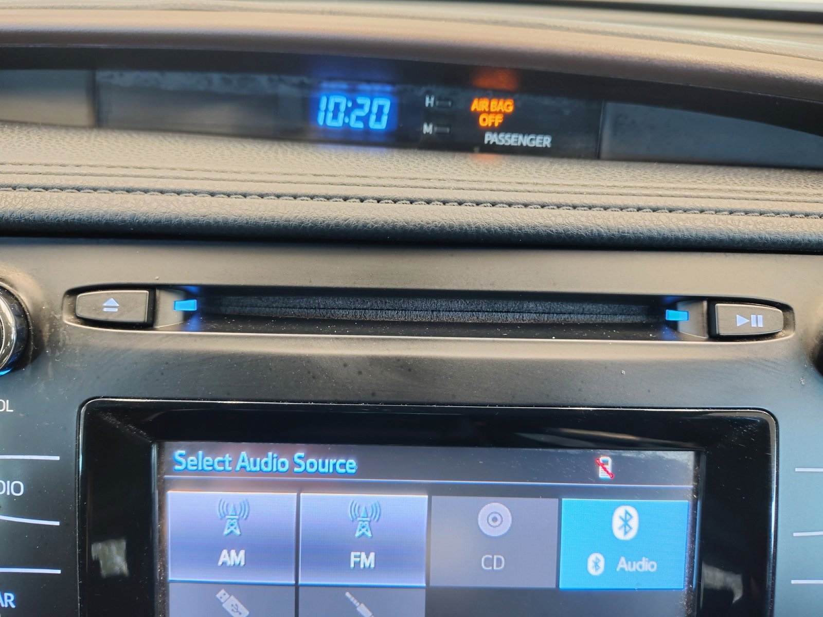 Used Car 2019 Toyota Highlander  Le For Sale Under $20,000 In San Antonio, Texas