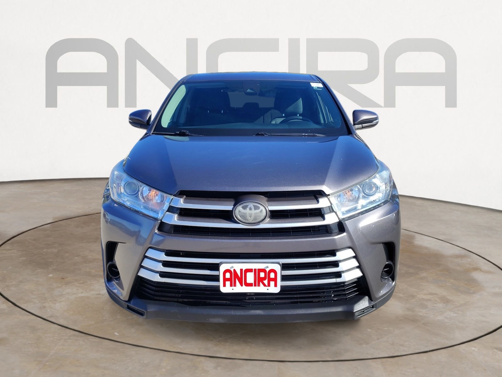 Used Car 2019 Toyota Highlander  Le For Sale Under $20,000 In San Antonio, Texas