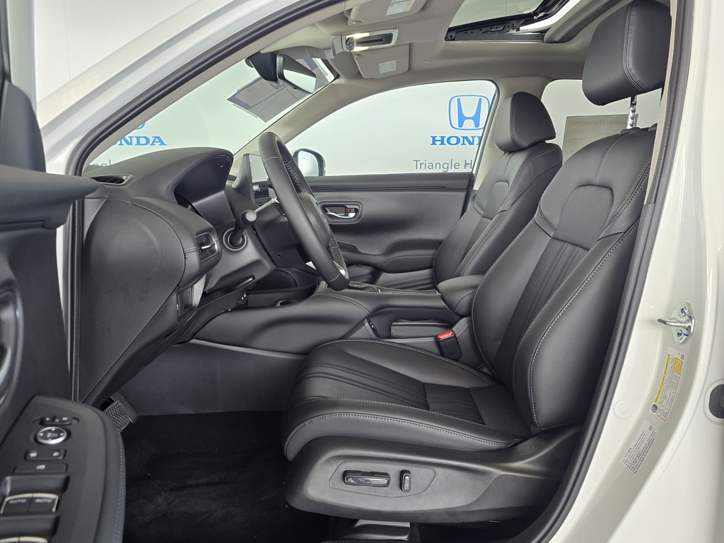 Thumbnail: 2026 Honda HR-V - 10