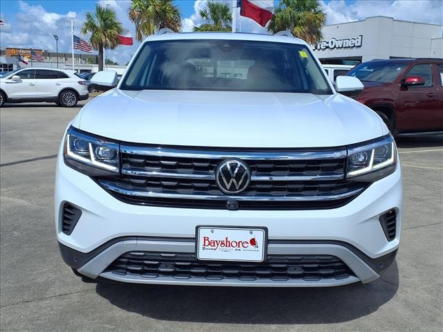 2021 Volkswagen Atlas 2.0T SEL Premium White at DeMontrond Auto Country