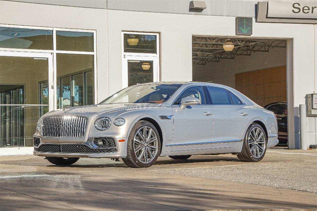 Used Car 2022 Bentley Flying Spur  W12 For Sale Under $180,000 In Austin, Texas