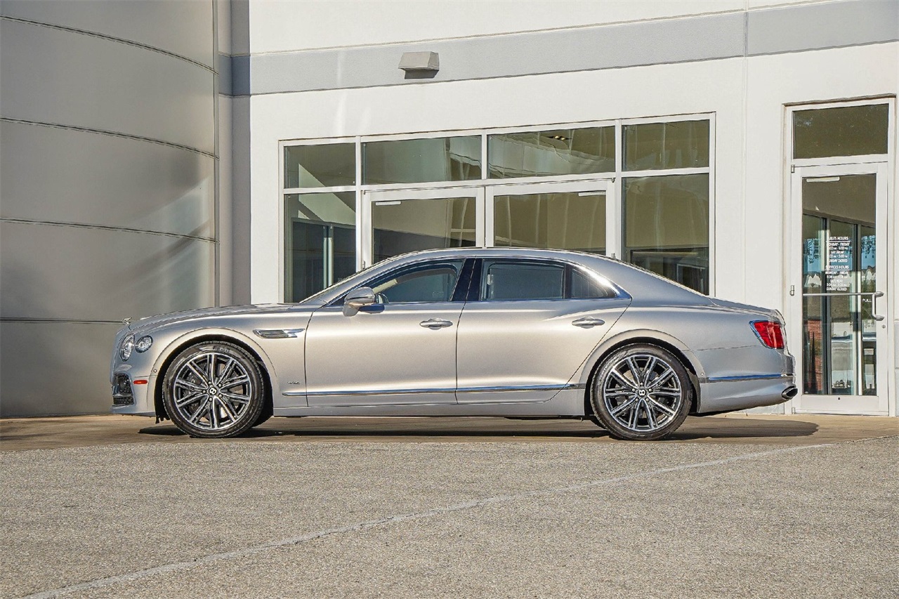 Used Car 2022 Bentley Flying Spur  W12 For Sale Under $180,000 In Austin, Texas