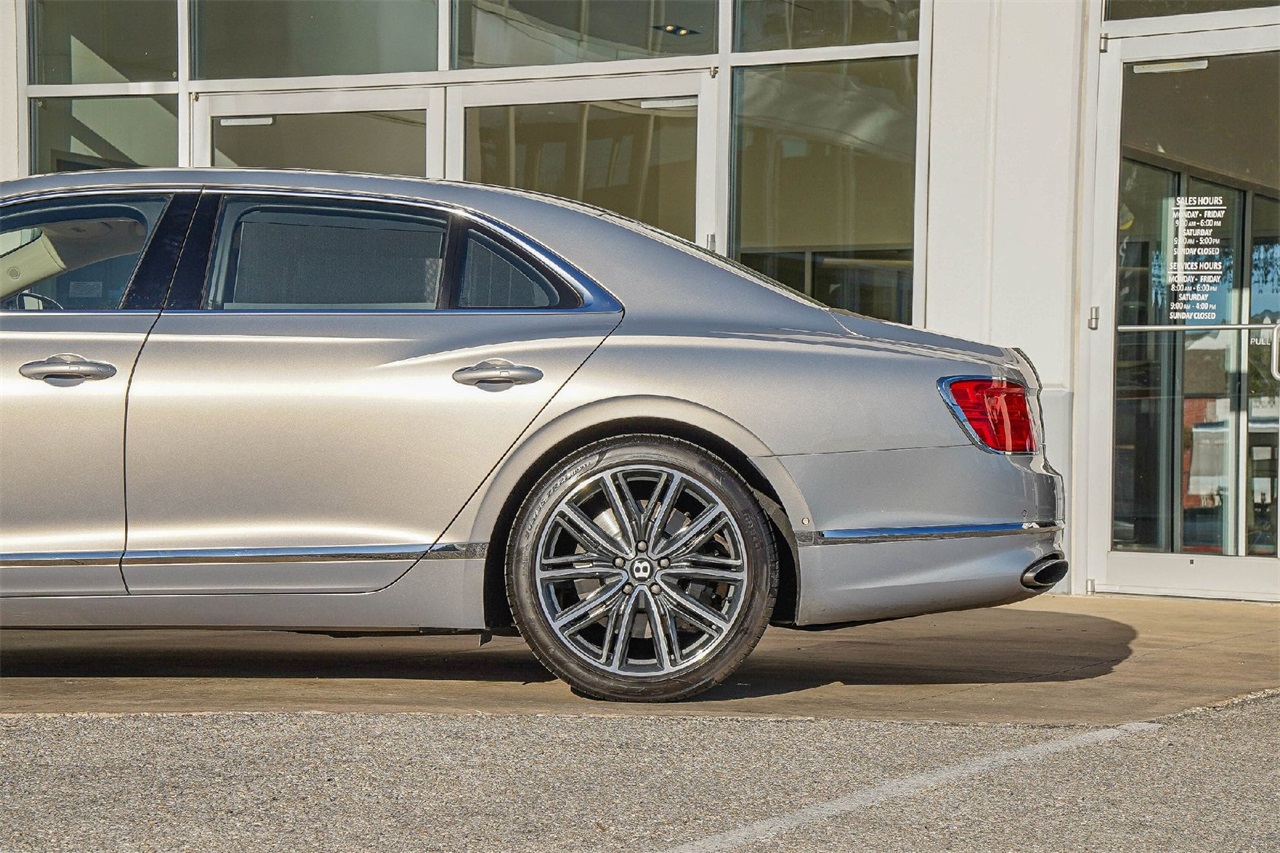 Used Car 2022 Bentley Flying Spur  W12 For Sale Under $180,000 In Austin, Texas
