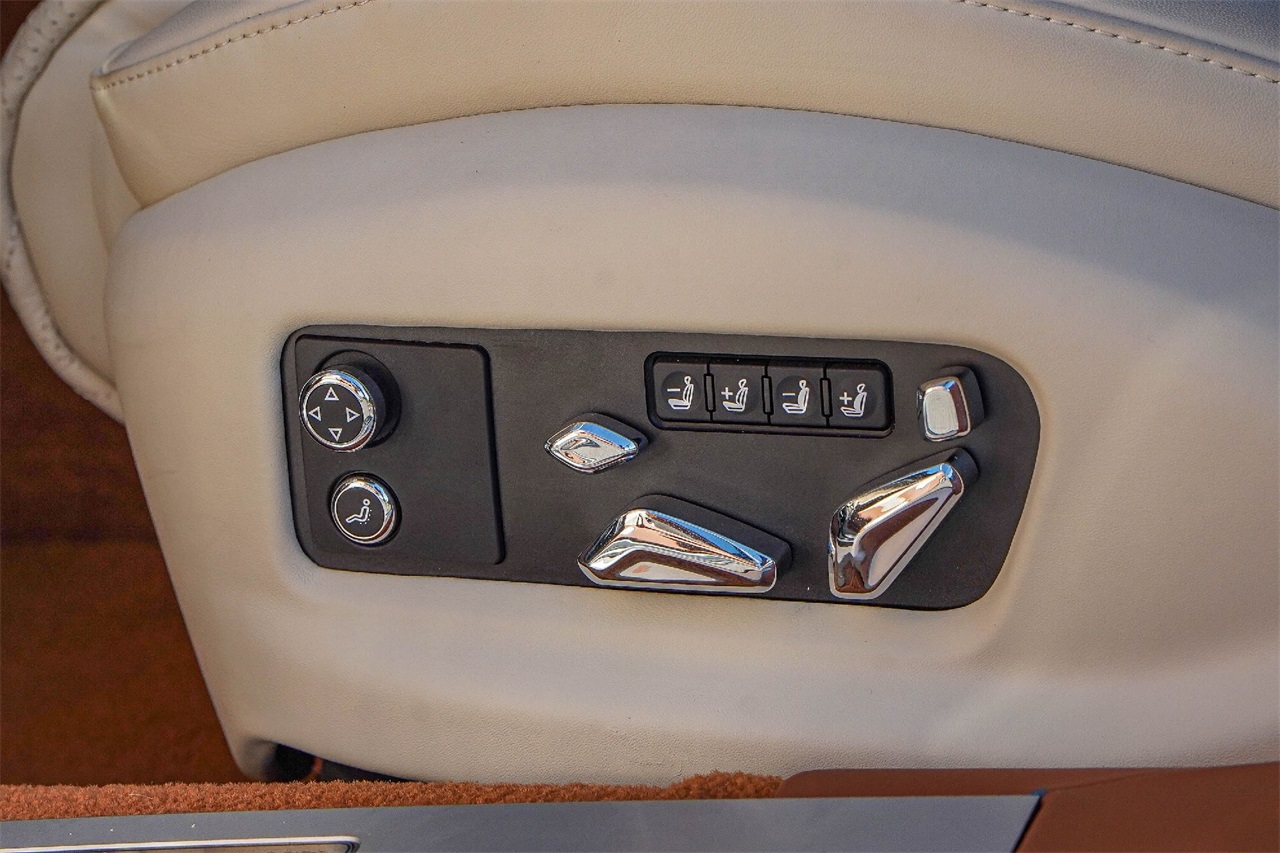 Used Car 2022 Bentley Flying Spur  W12 For Sale Under $180,000 In Austin, Texas