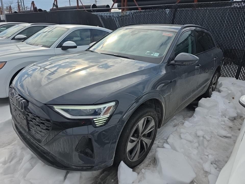 2024 Audi Q8 e-tron quattro Premium AWD