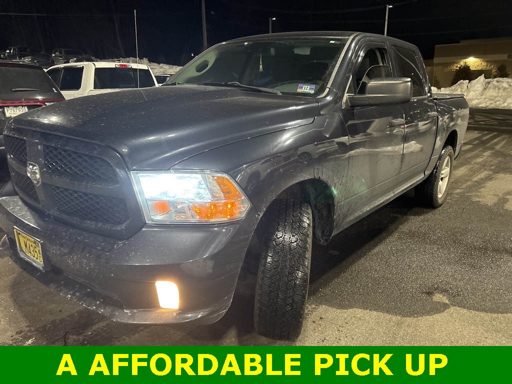 2014 RAM 1500 Express Crew Cab 4WD
