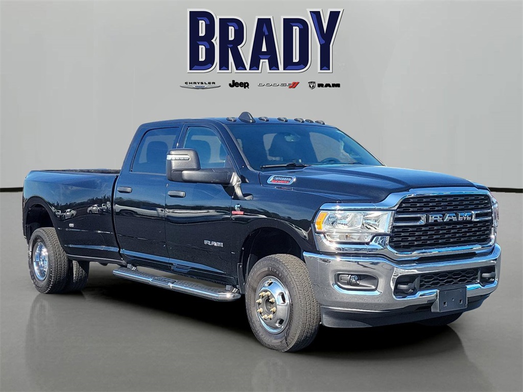 2024 RAM 3500 Big Horn Crew Cab LB DRW 4WD