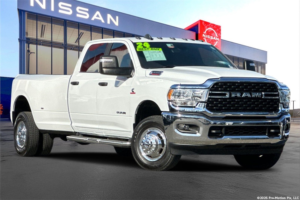 2024 RAM 3500 Big Horn Crew Cab LB DRW 4WD