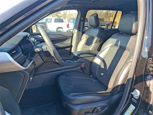 2025 Jeep Grand Cherokee L Altitude X for sale at PATRIOT BUICK GMC OF BOYERTOWN