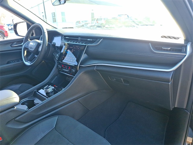 2025 Jeep Grand Cherokee L Altitude X for sale at PATRIOT BUICK GMC OF BOYERTOWN