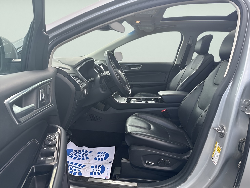 2019 Ford Edge