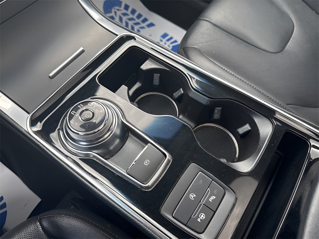 2019 Ford Edge