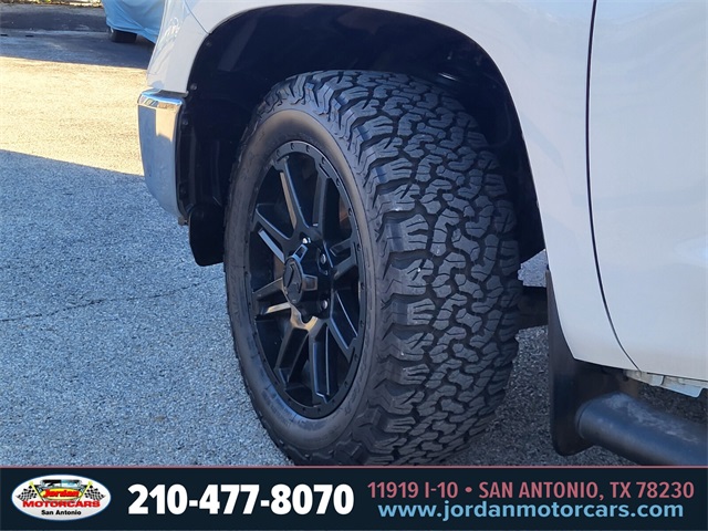 Used Car 2018 Toyota Tundra  Sr5 For Sale Under $30,000 In San Antonio, Texas