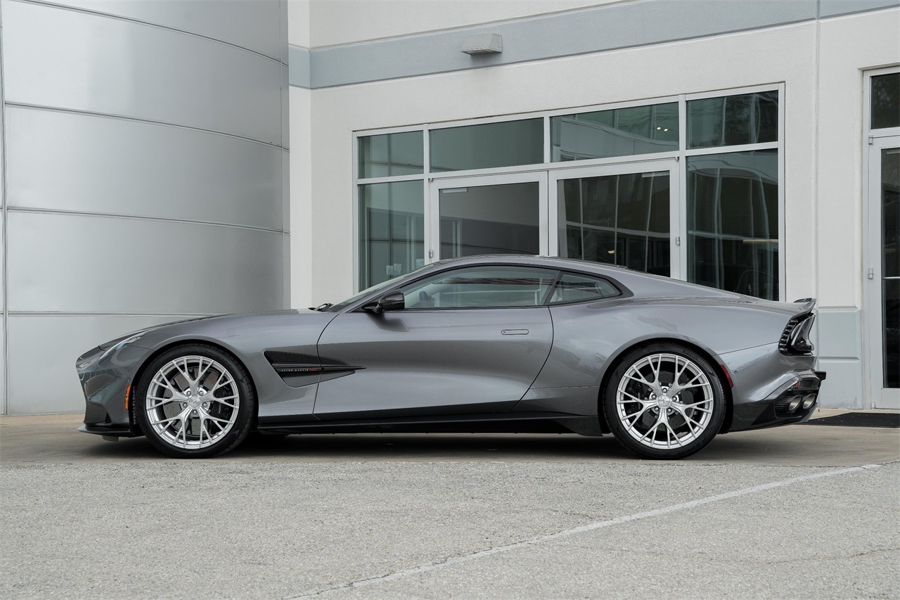 Used Car 2025 Aston Martin Vanquish  V12 For Sale Under $440,000 In Austin, Texas