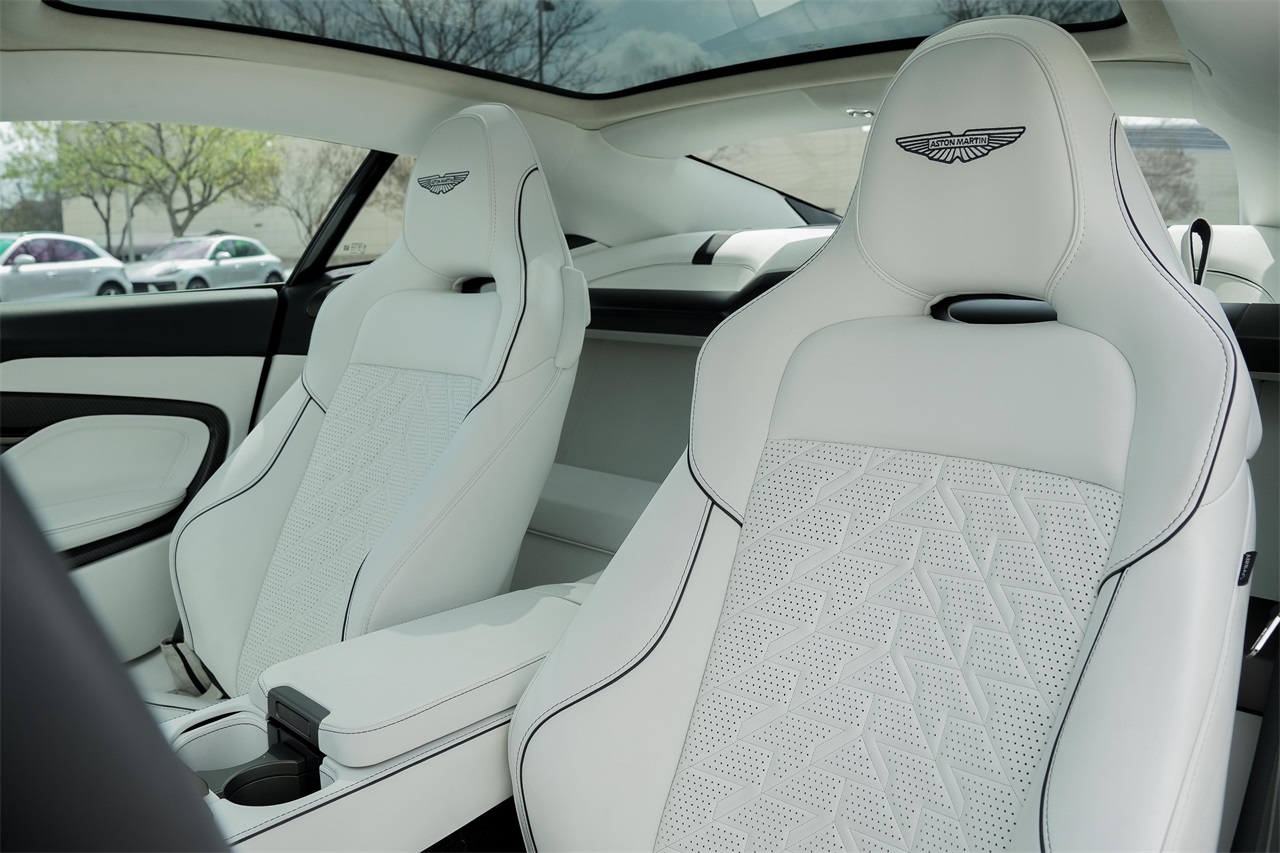 Used Car 2025 Aston Martin Vanquish  V12 For Sale Under $440,000 In Austin, Texas