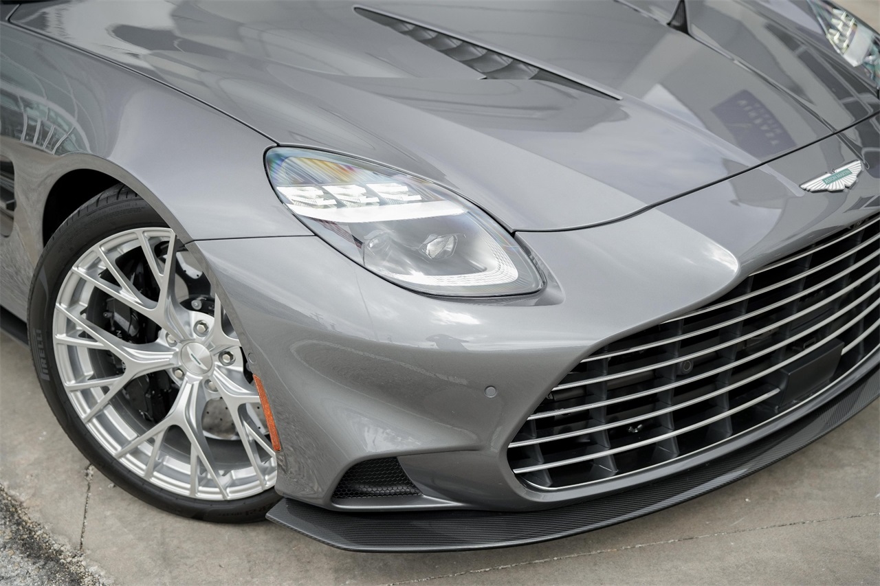 Used Car 2025 Aston Martin Vanquish  V12 For Sale Under $440,000 In Austin, Texas