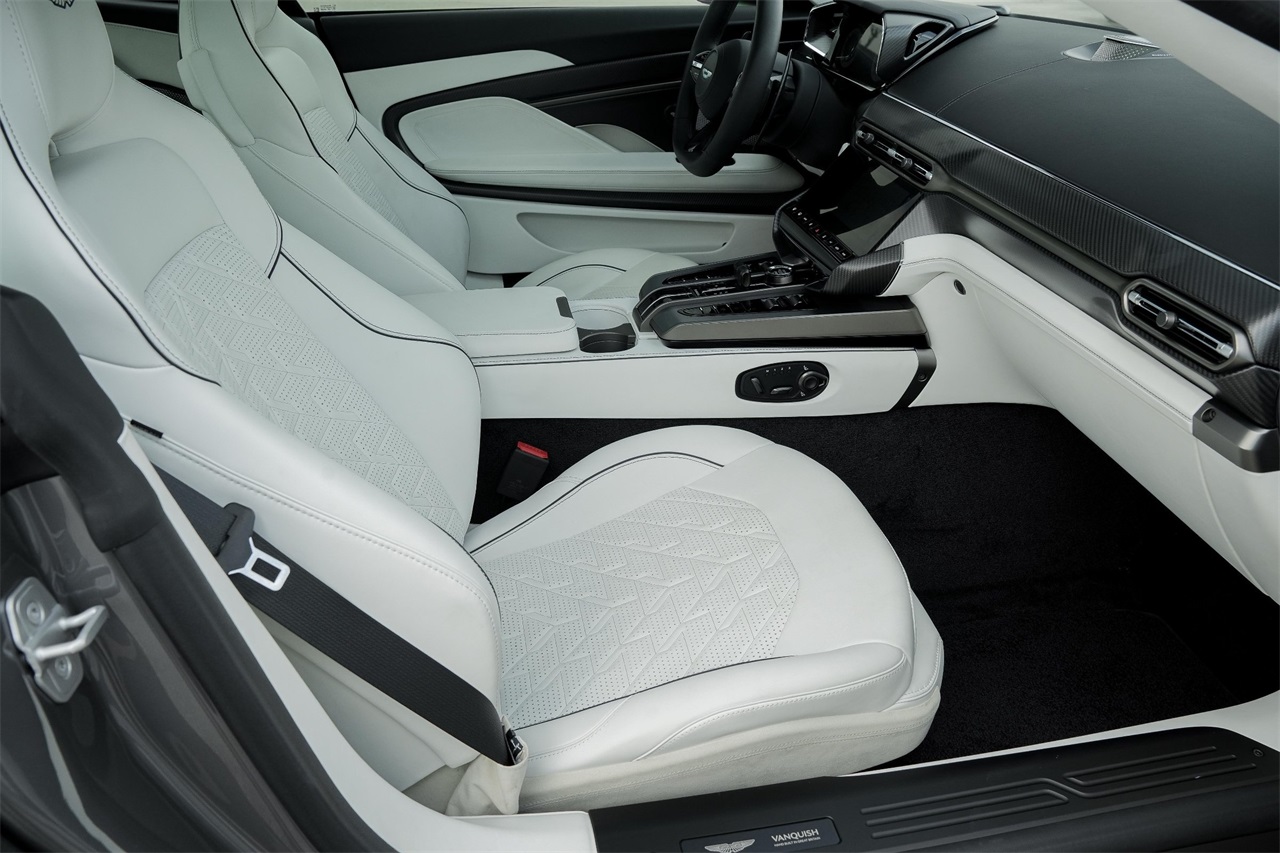 Used Car 2025 Aston Martin Vanquish  V12 For Sale Under $440,000 In Austin, Texas