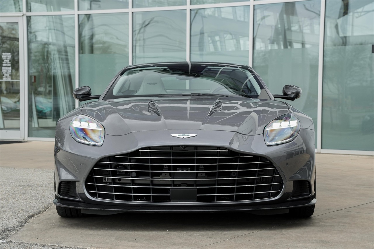 Used Car 2025 Aston Martin Vanquish  V12 For Sale Under $440,000 In Austin, Texas