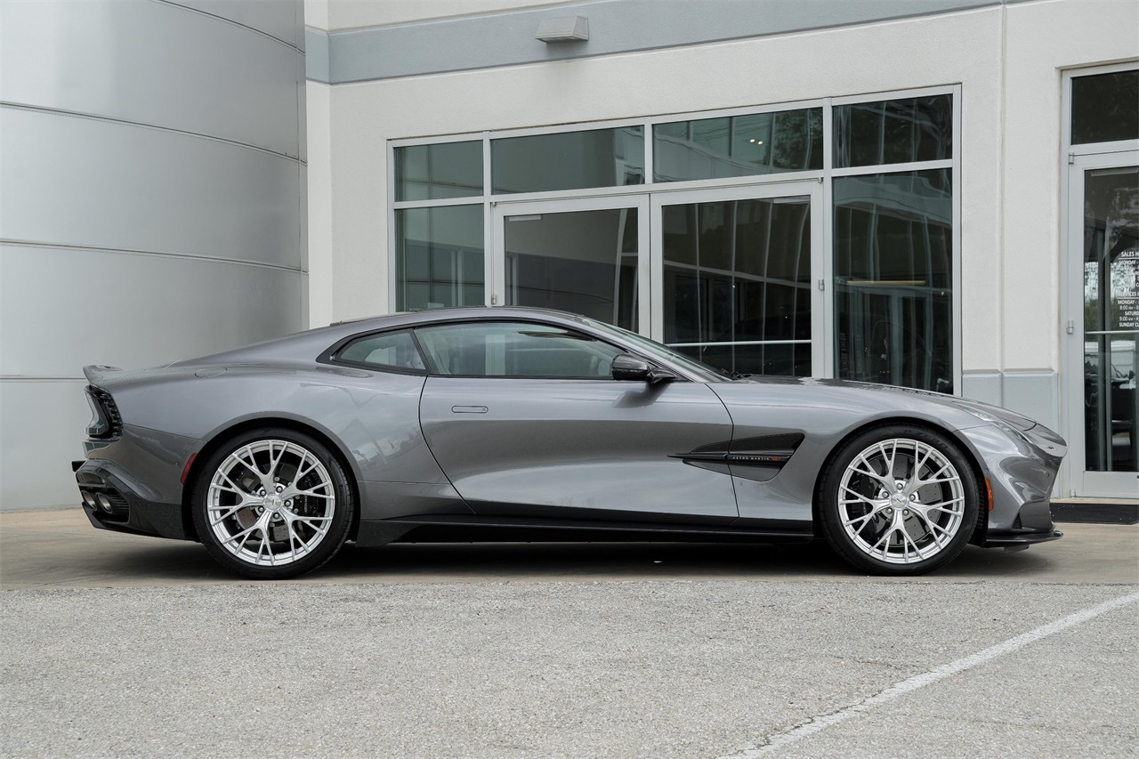 Used Car 2025 Aston Martin Vanquish  V12 For Sale Under $440,000 In Austin, Texas