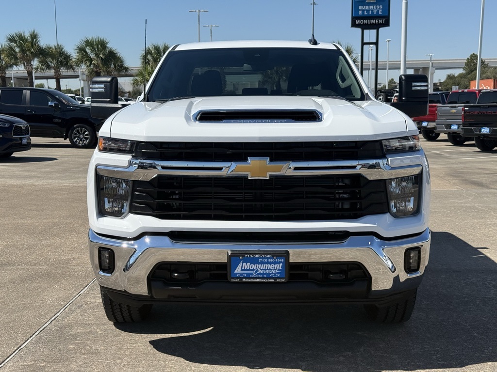 2025 Chevrolet Silverado 2500HD LT - 3