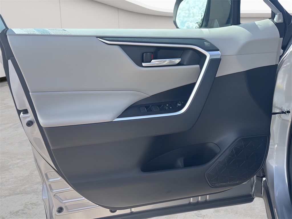 2024 Toyota RAV4 Hybrid