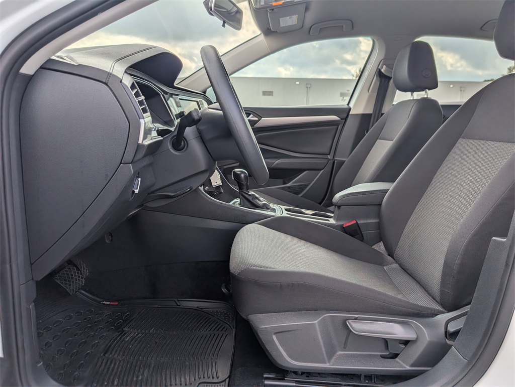 2021 Volkswagen Jetta 1.4T S White at Autostrade