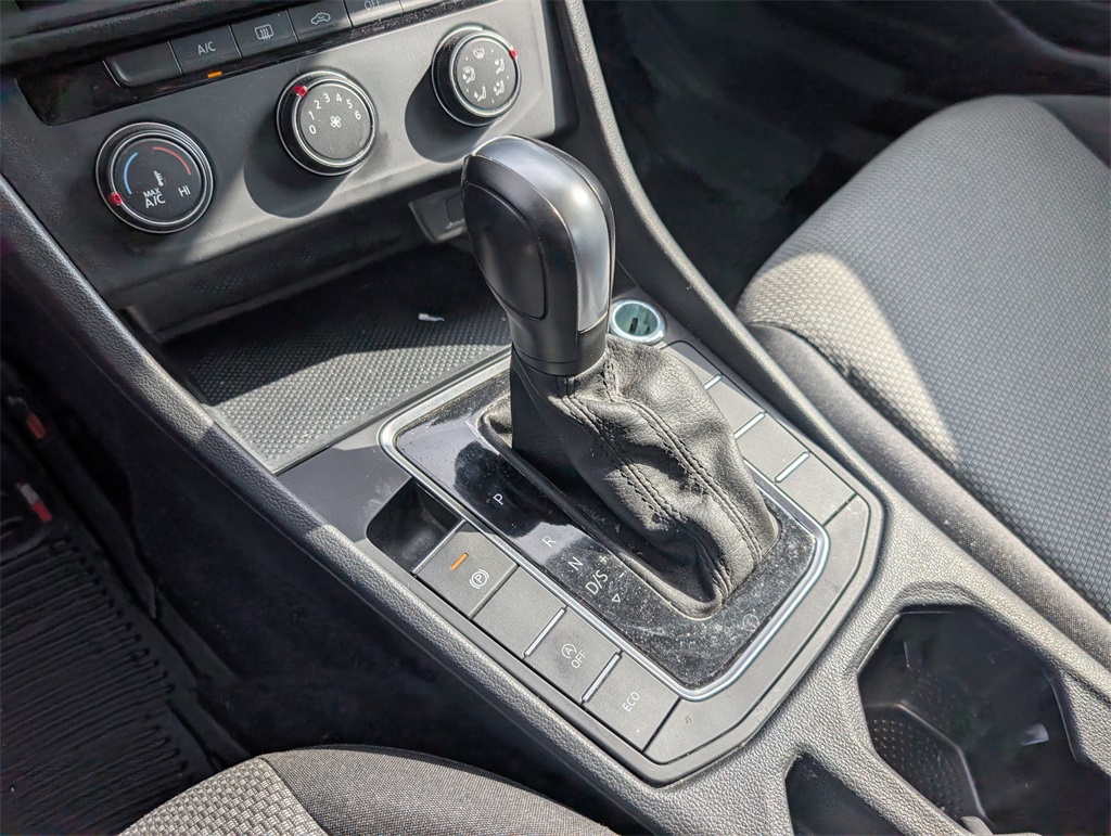 2021 Volkswagen Jetta 1.4T S White at Autostrade