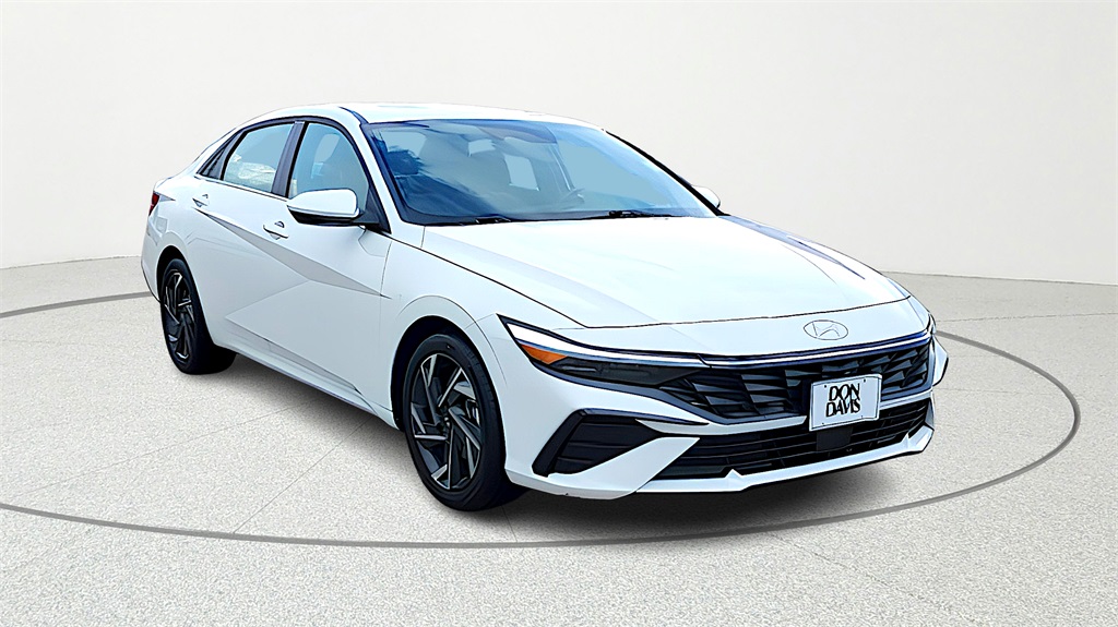 2025 Hyundai Elantra