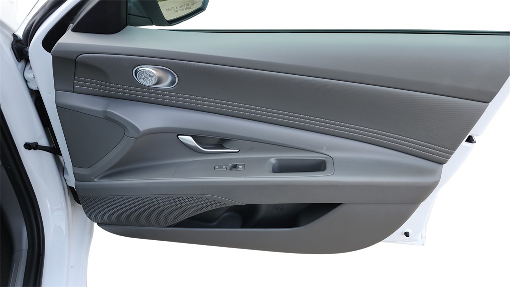 2025 Hyundai Elantra