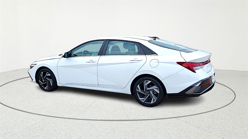 2025 Hyundai Elantra