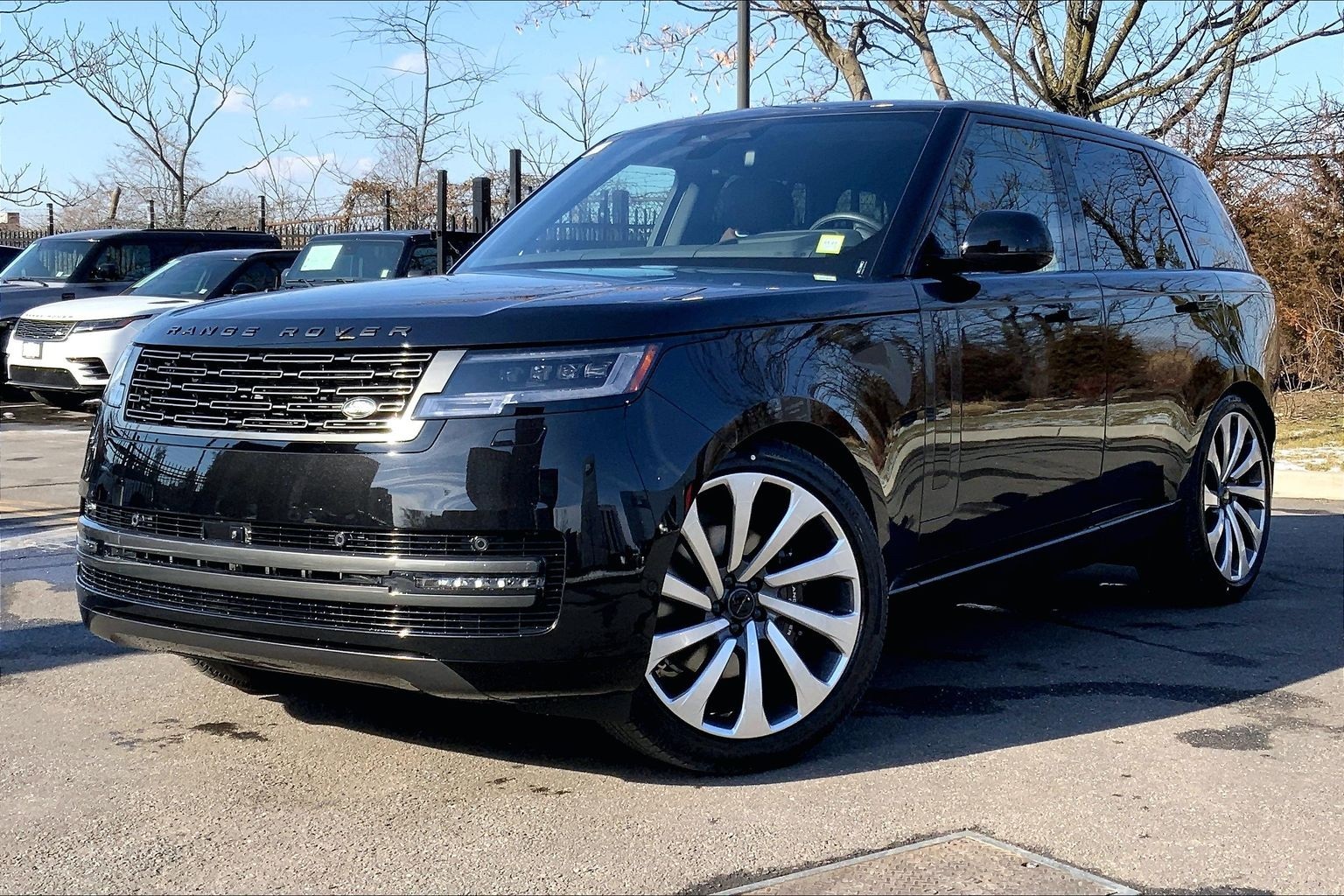 2026 Land Rover Range Rover P400 SE AWD