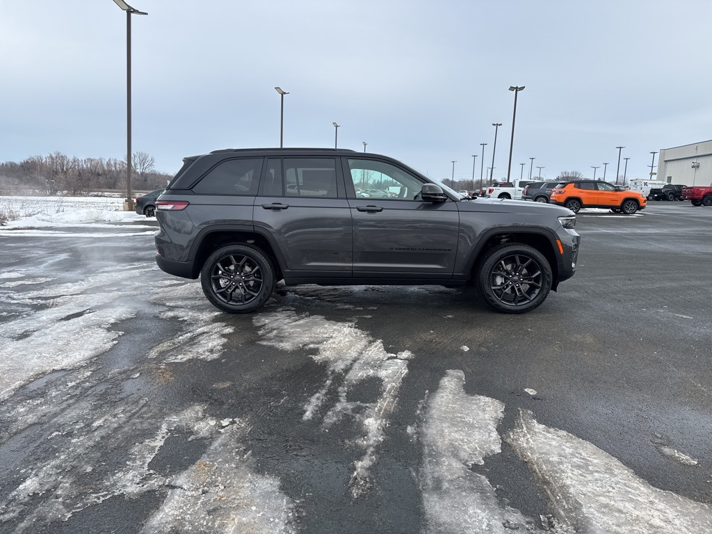 2025 Jeep Grand Cherokee