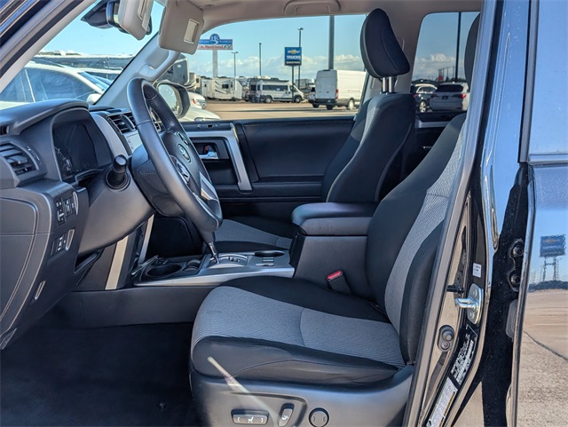 2023 Toyota 4Runner SR5 - 11