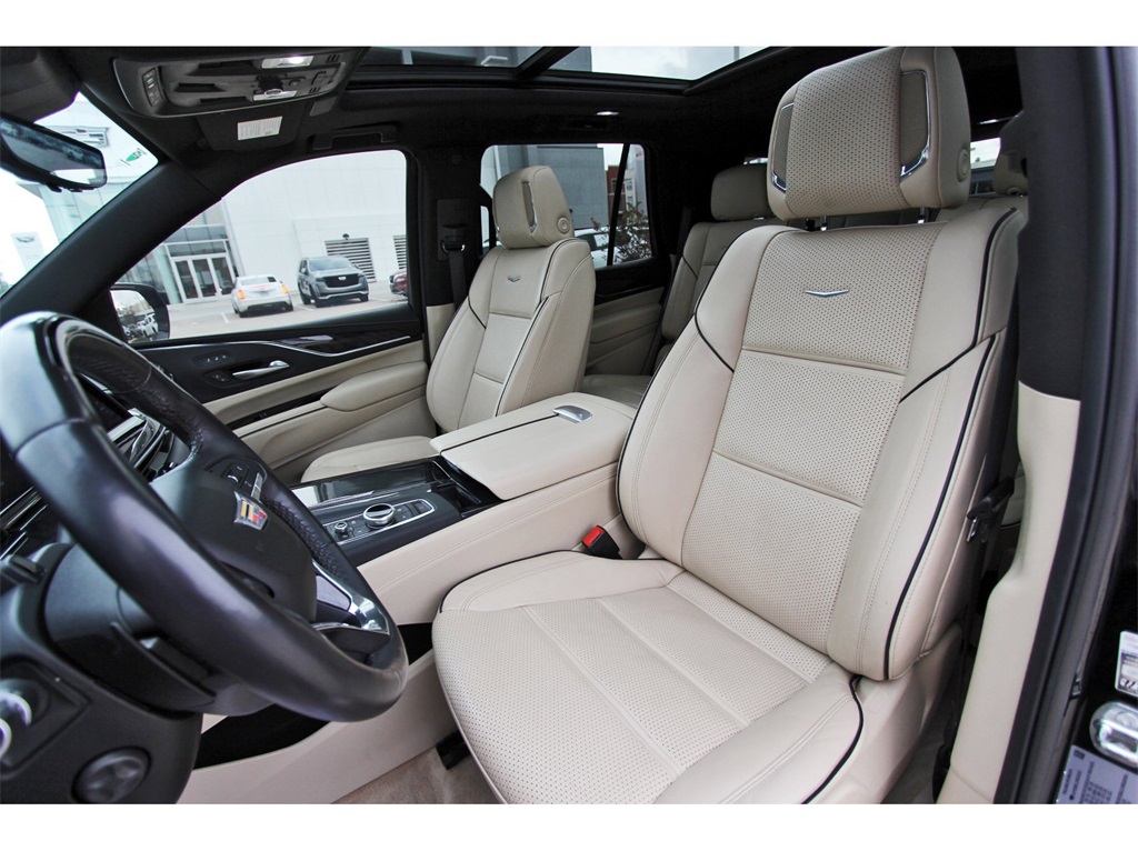 2024 Cadillac Escalade Premium Luxury Black at Central Houston Nissan