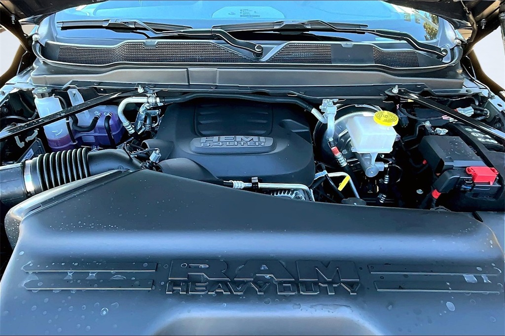 2026 Ram 2500 Laramie - 9