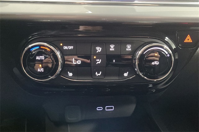 2025 – Chevrolet – Trax