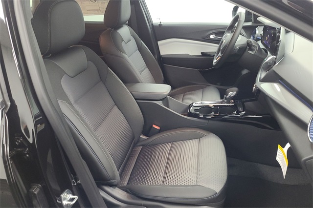 2025 – Chevrolet – Trax