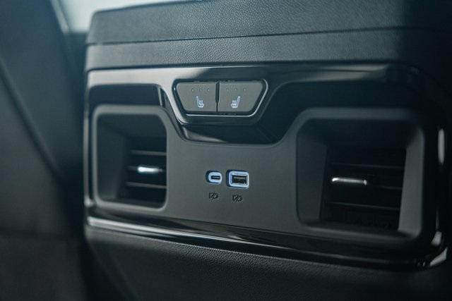 ChevroletSilverado 150040