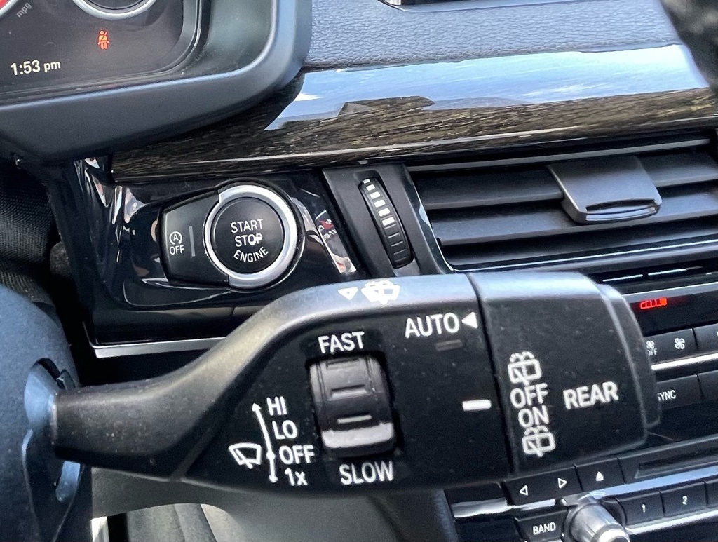 2017 BMW X5 sDrive35i White at Ultimate Motorsports