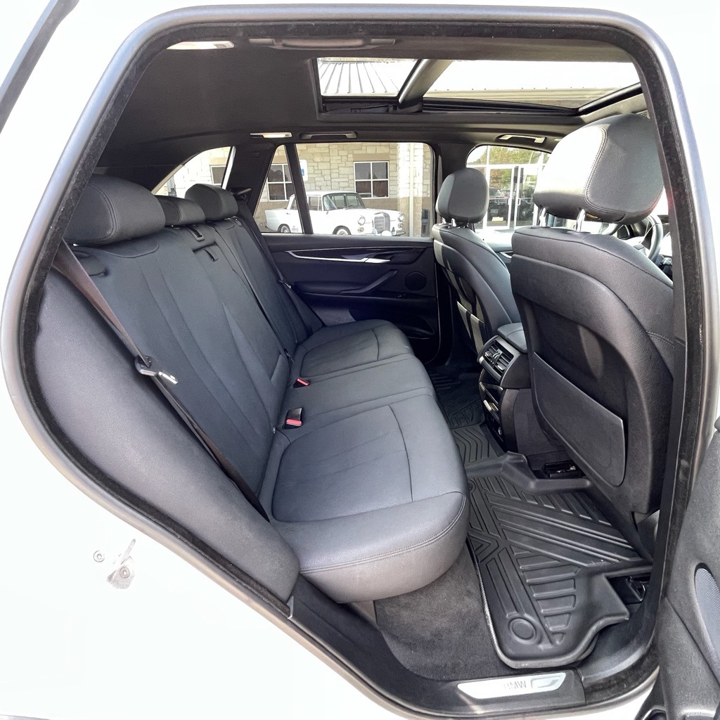 2017 BMW X5 sDrive35i White at Ultimate Motorsports