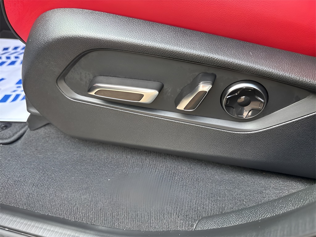 2025 Acura MDX