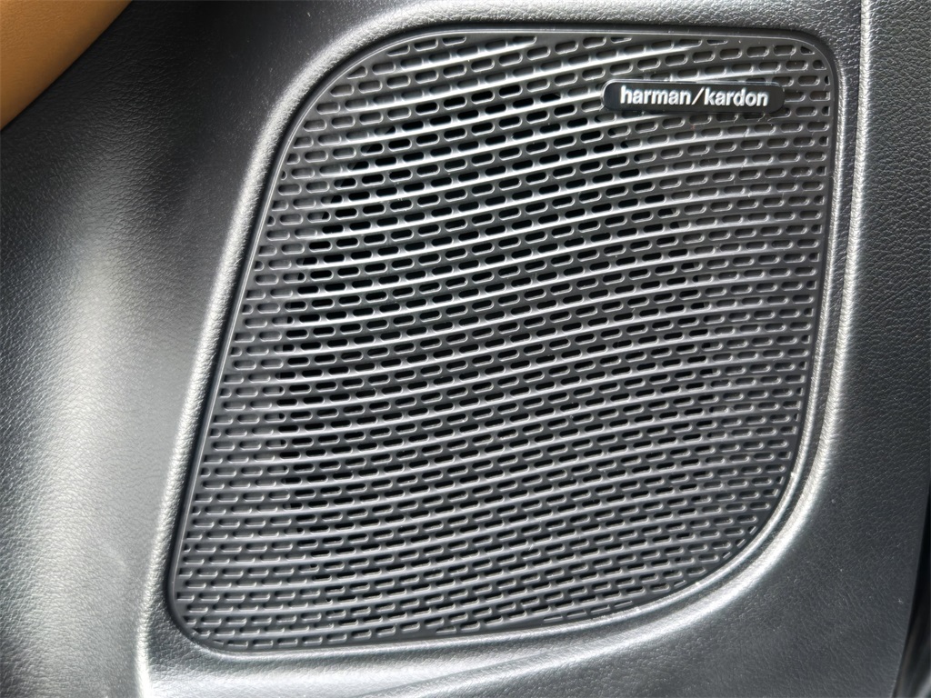 2021 Chrysler Pacifica Hybrid Pinnacle Black at Toyota of Victoria