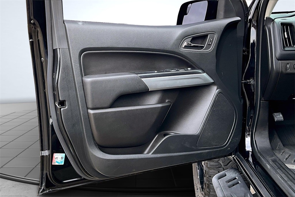 2022 Chevrolet Colorado LT Black at Emmons Autoplex