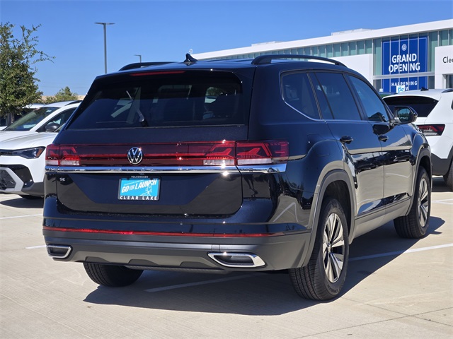 2026 Volkswagen Atlas SE photo 4